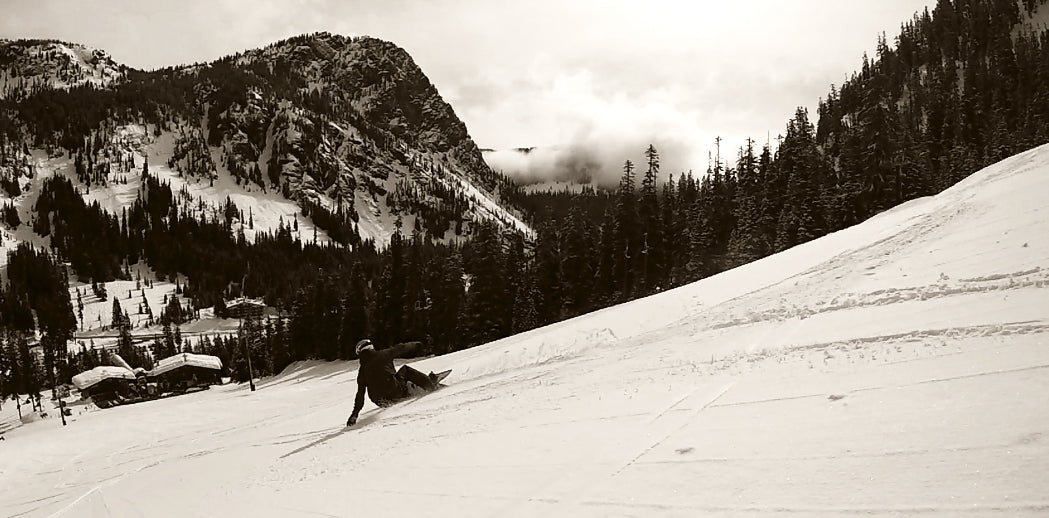 Morning carves at Alpental